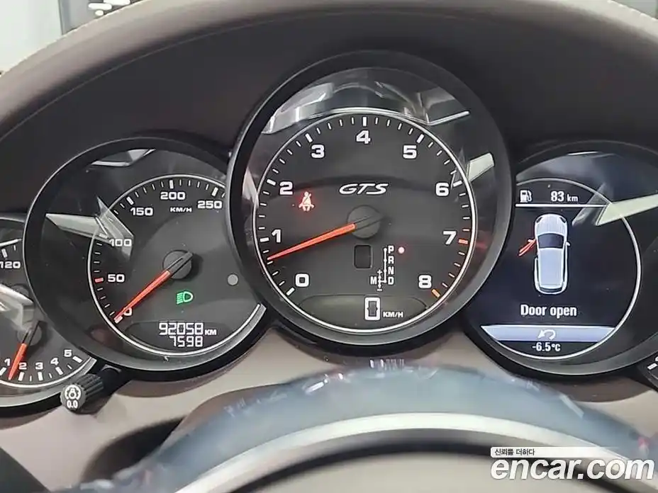 Porsche Cayenne 2015 3.6 гидро в Москве № 197565, фото 6