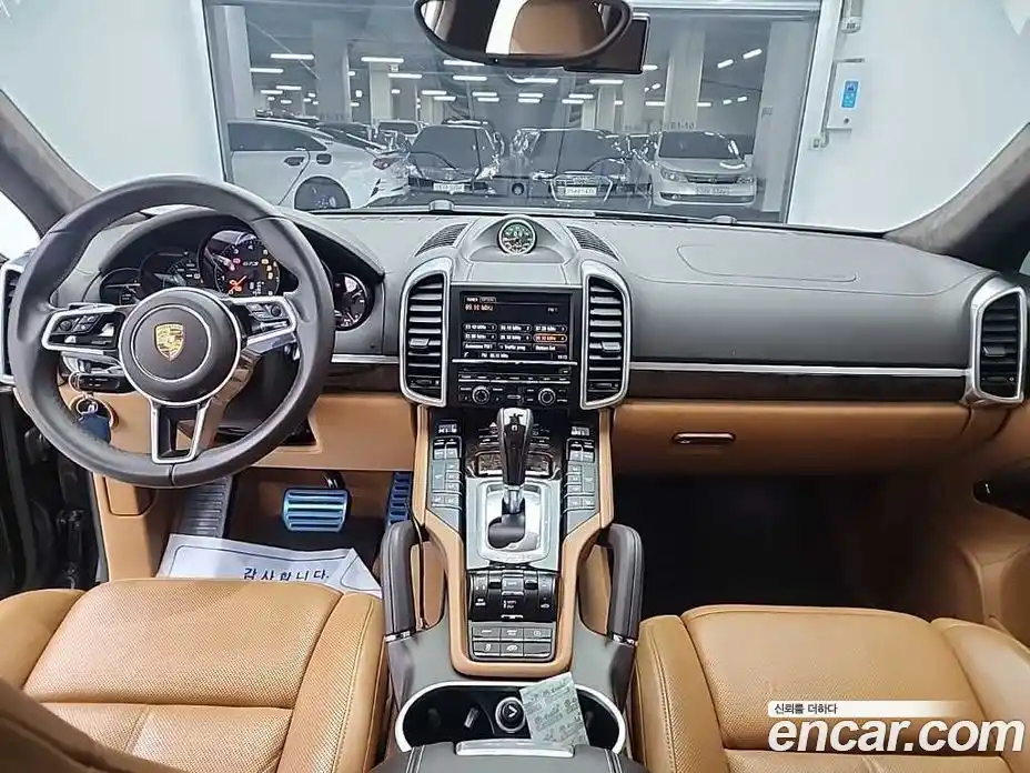 Porsche Cayenne 2015 3.6 гидро в Москве № 197565, фото 7