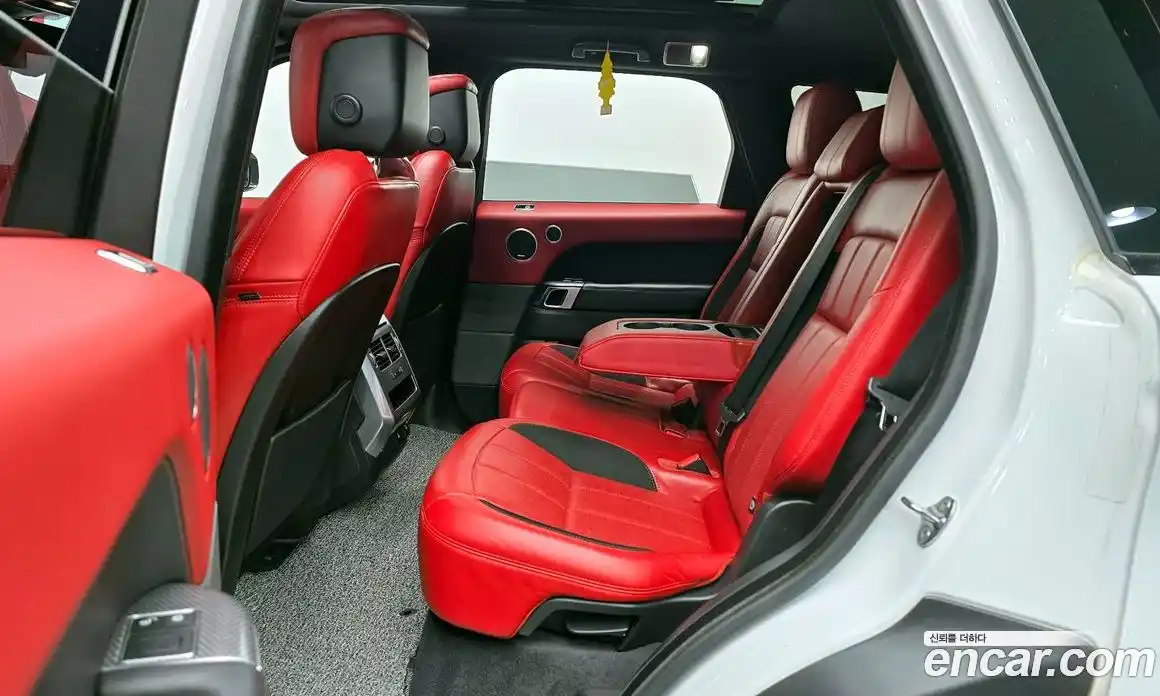 Land Rover Range-Rover Sport 2018 3.0 гидро в Москве № 198227, фото 12