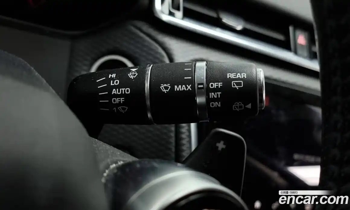 Land Rover Range-Rover Velar 2018 2.0 гидро в Москве № 213542, фото 18