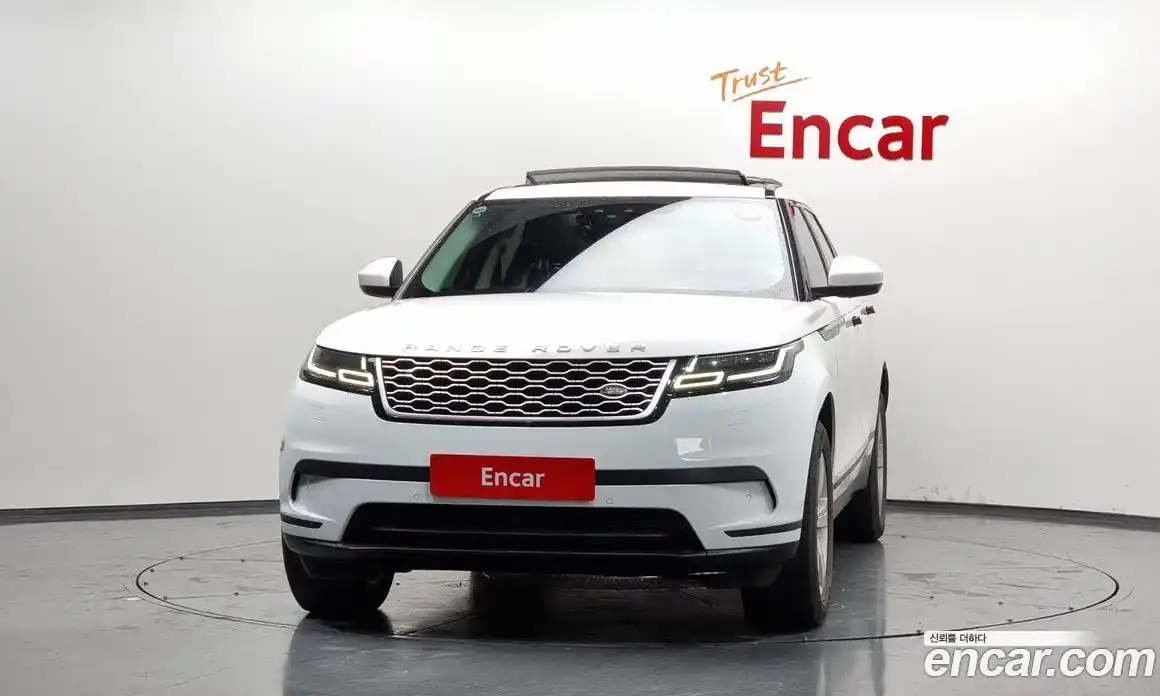 Land Rover Range-Rover Velar 2018 2.0 гидро в Москве № 213542, фото 3