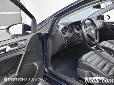 Volkswagen Golf 2015 2.0 гидро в Москве № 215330, миниатюра 11