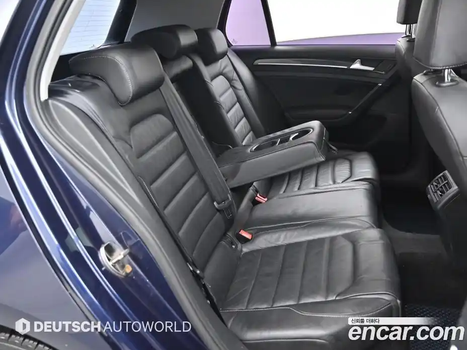 Volkswagen Golf 2015 2.0 гидро в Москве № 215330, фото 12