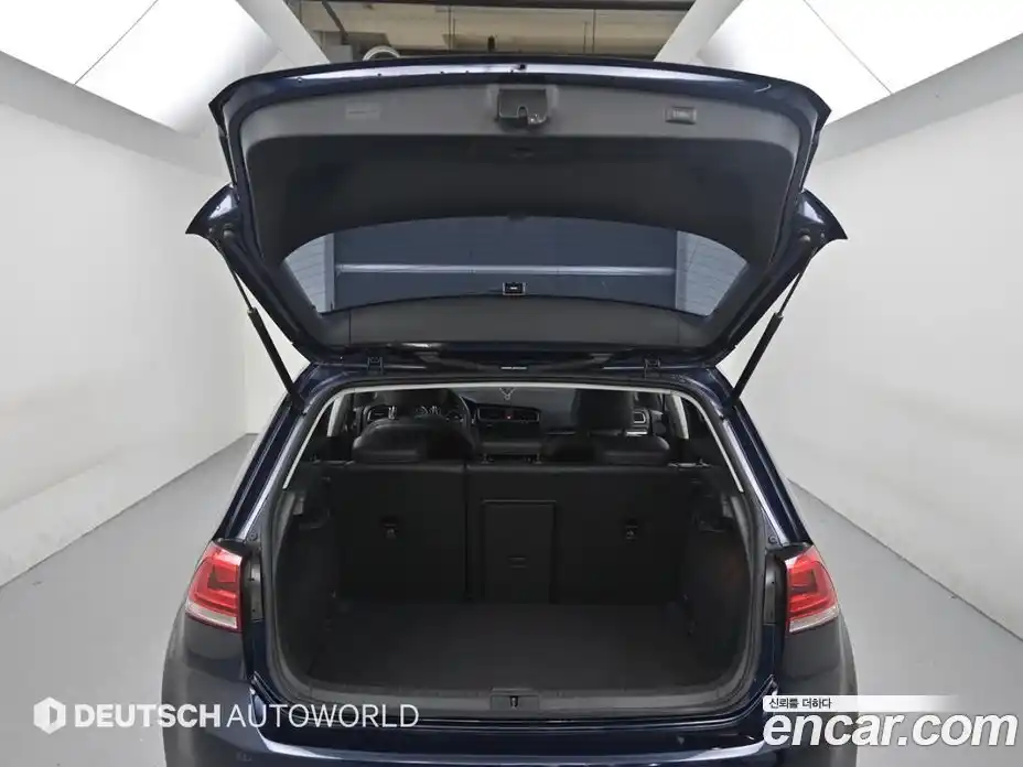 Volkswagen Golf 2015 2.0 гидро в Москве № 215330, фото 20