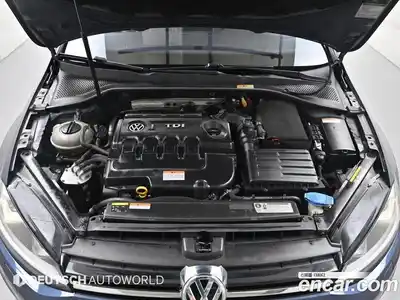 Volkswagen Golf 2015 2.0 гидро в Москве № 215330, миниатюра 6