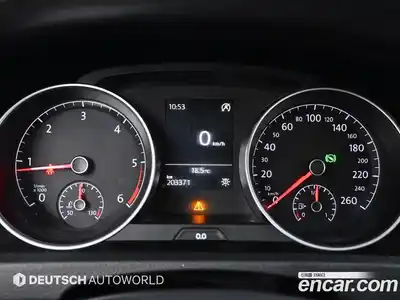 Volkswagen Golf 2015 2.0 гидро в Москве № 215330, миниатюра 8