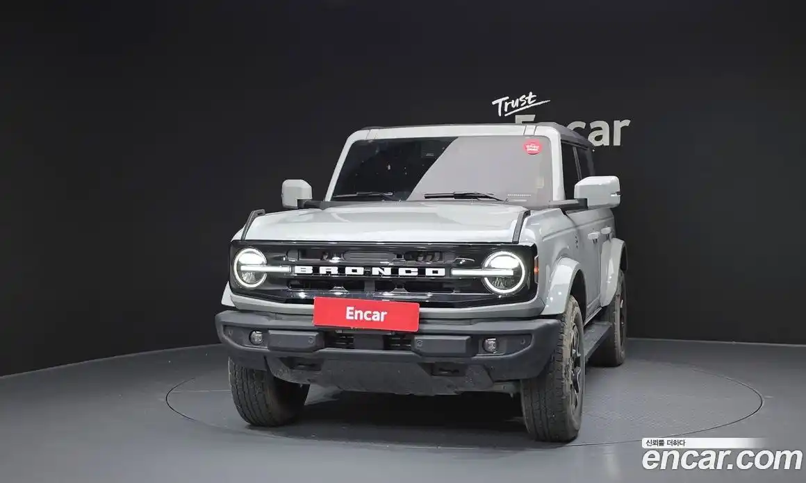 Ford Bronco 2023 2.7 гидро в Москве № 233097, фото 3