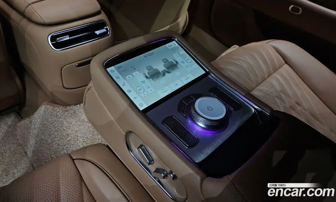 Genesis G90 2024 3.5 гидро в Москве № 24327, фото 18