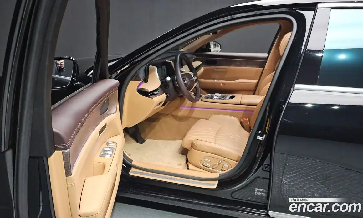 Genesis G90 2024 3.5 гидро в Москве № 24327, фото 10