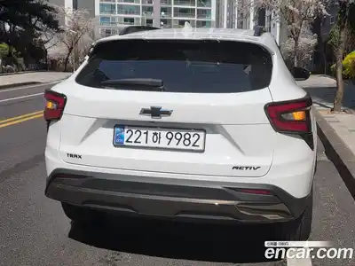 Chevrolet Trax 2024 1.2 гидро в Москве № 292075, миниатюра 11