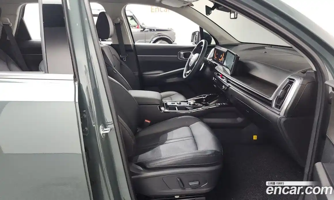 Kia Sorento 2024 2.5 гидро в Москве № 75101, фото 11