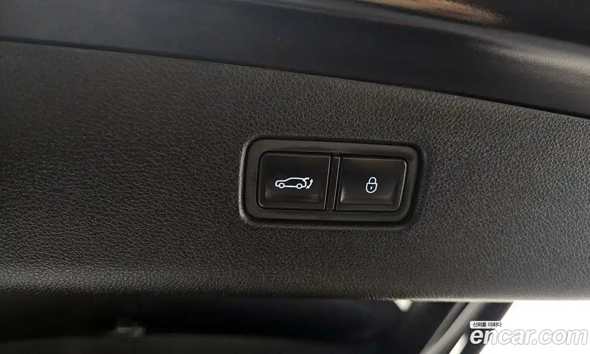 Genesis GV70 2022 2.5 гидро в Москве № 84464, фото 20