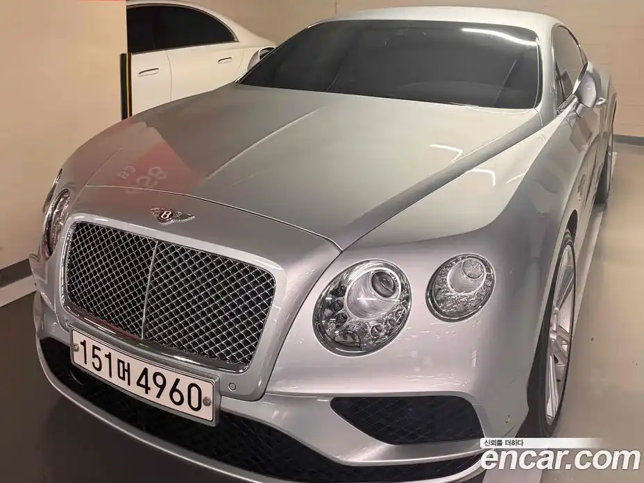 Bentley Continental 2017 4.0 гидро в Москве № 1151649, фото 11