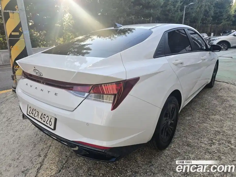 Hyundai Avante 2022 2.0 гидро в Москве № 1244591, фото 17