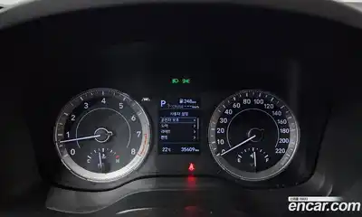 Hyundai Venue 2021 1.6 гидро в Москве № 1244660, миниатюра 8