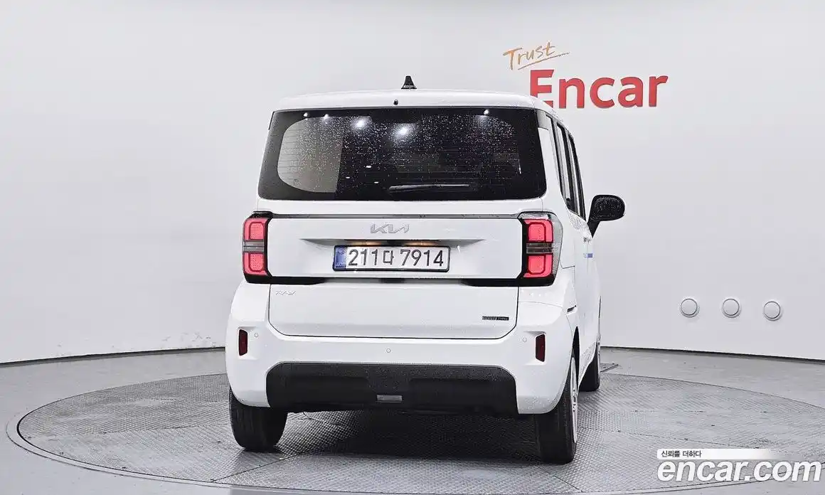 Kia Ray 2025 1.0 Автомат в Москве № 1244787, фото 4