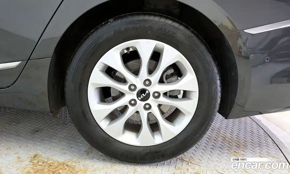 Kia K8 2023 2.5 Автомат в Москве № 1245148, фото 5