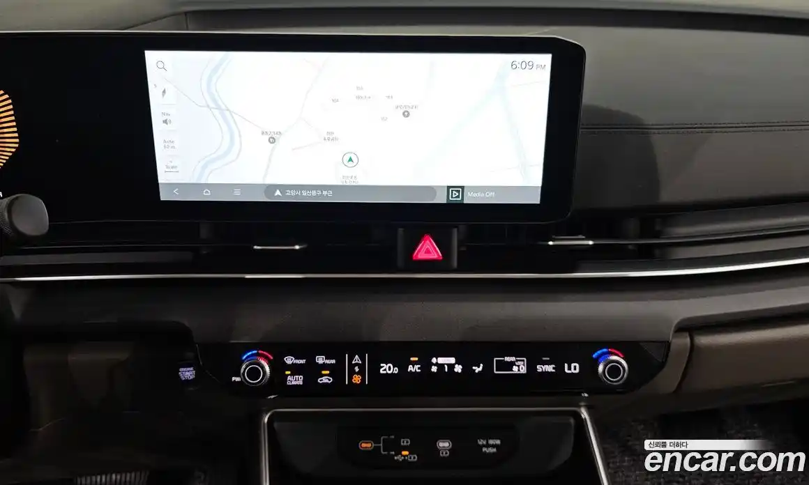 Kia Canival 2024 2.2 Автомат в Москве № 1245213, фото 13