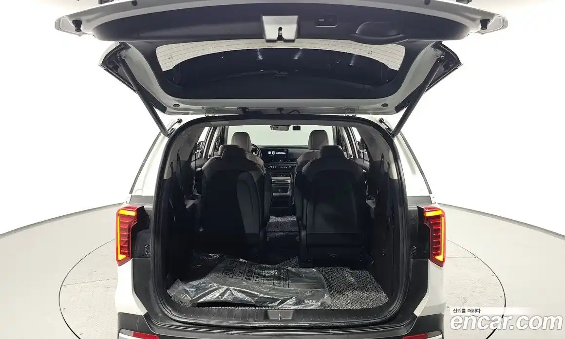 Kia Canival 2024 2.2 Автомат в Москве № 1245213, фото 19