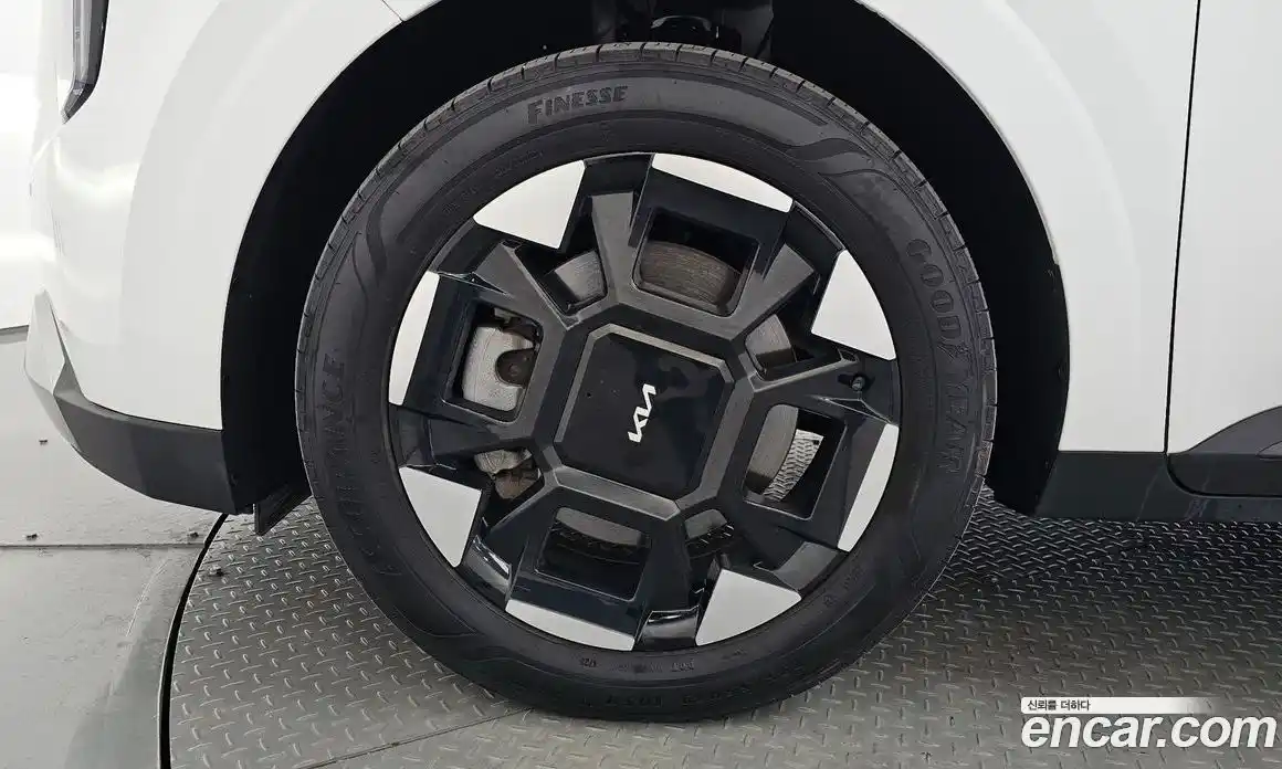 Kia Canival 2024 2.2 Автомат в Москве № 1245213, фото 4