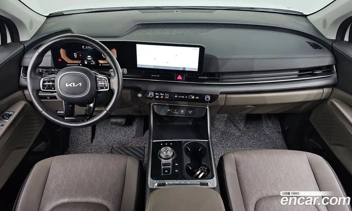 Kia Canival 2024 2.2 Автомат в Москве № 1245213, фото 6