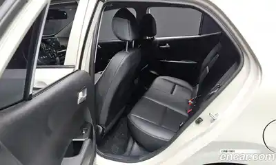 Kia Morning 2023 1.0 Автомат в Москве № 1245241, миниатюра 11