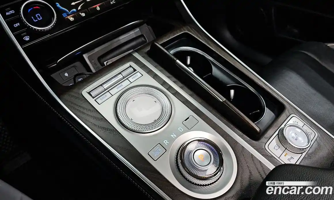 Genesis GV80 2021 3.5 Автомат в Москве № 1245392, фото 9