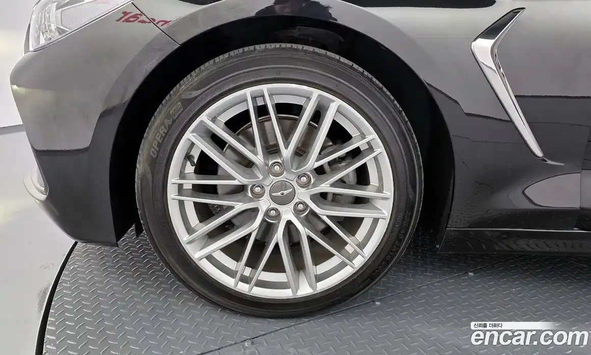 Genesis G70 2019 2.0 Автомат в Москве № 1245555, фото 4