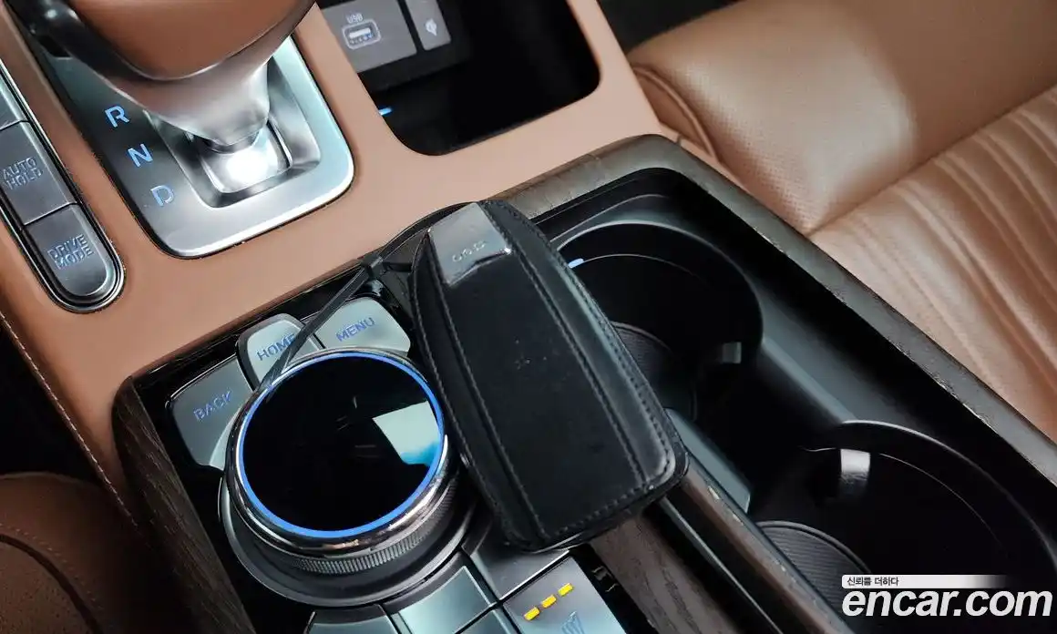 Genesis G90 2019 5.0 Автомат в Москве № 1245600, фото 15