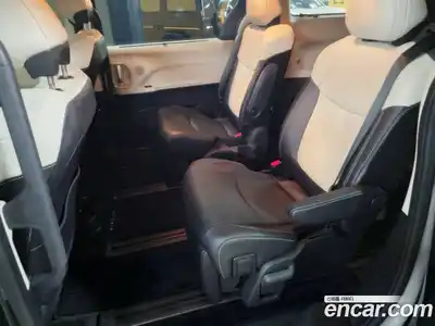 Toyota Sienna 2025 2.5 гидро в Москве № 1245873, миниатюра 8