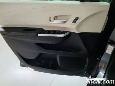 Toyota Sienna 2025 2.5 гидро в Москве № 1245873, миниатюра 10