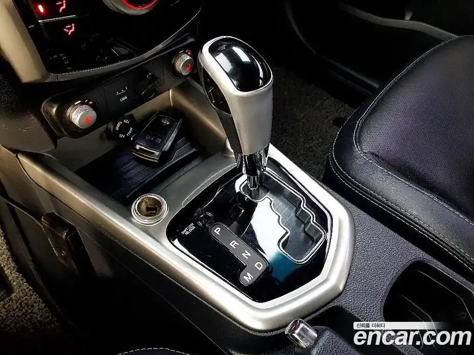 SsangYong TIBOLI 2016 1.6 Автомат в Москве № 1246415, фото 12