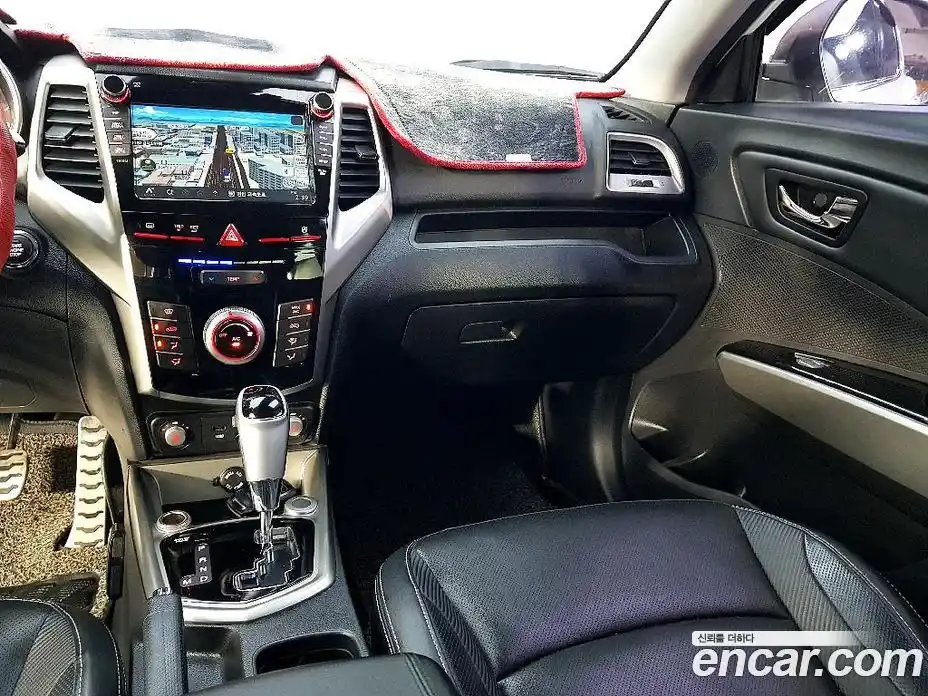 SsangYong TIBOLI 2016 1.6 Автомат в Москве № 1246415, фото 10