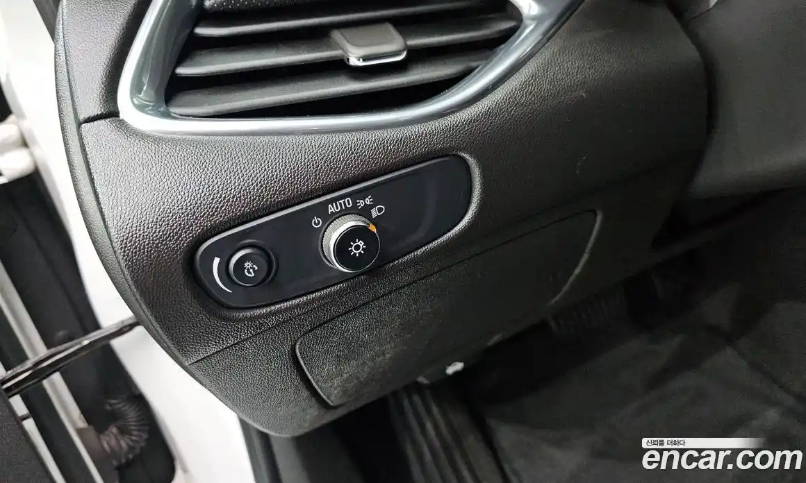 Chevrolet Malibu 2017 2.0 Автомат в Москве № 1246883, фото 12