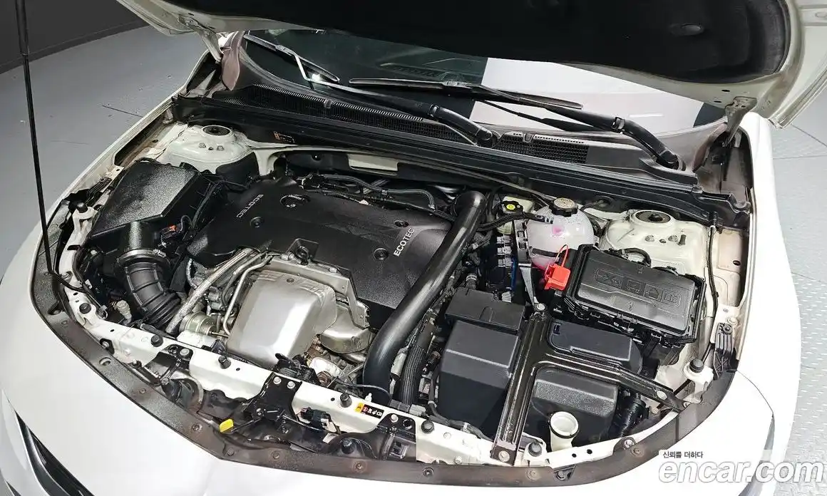 Chevrolet Malibu 2017 2.0 Автомат в Москве № 1246883, фото 6