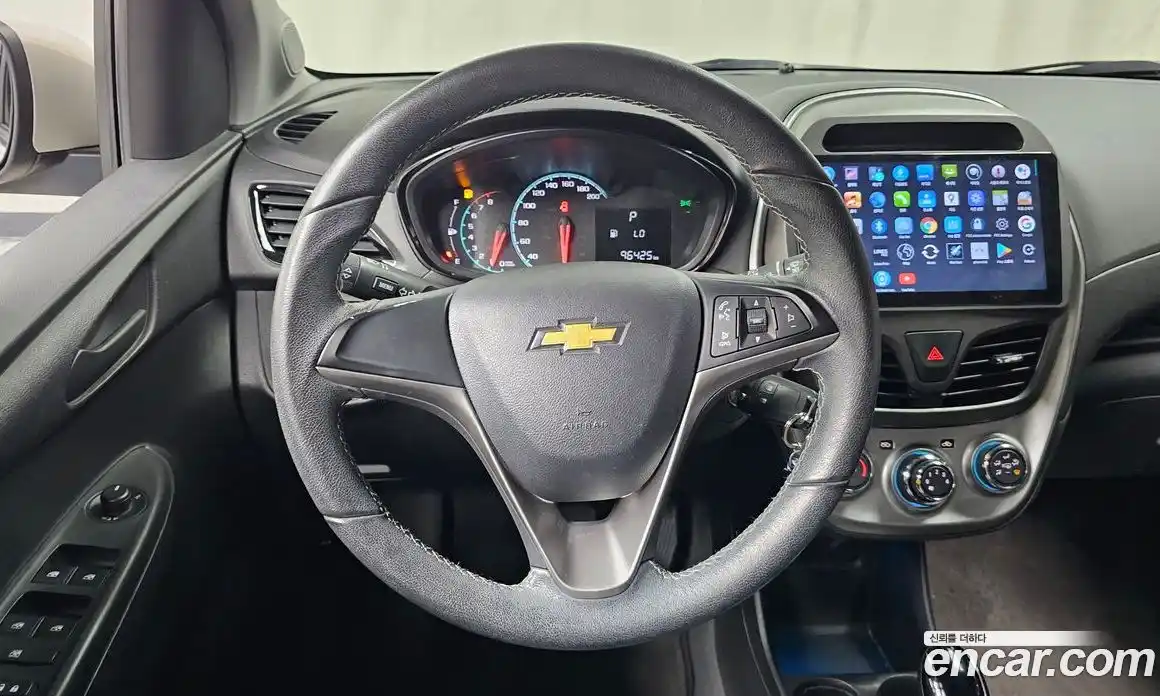 Chevrolet Spark 2015 1.0 гидро в Москве № 1246963, фото 12