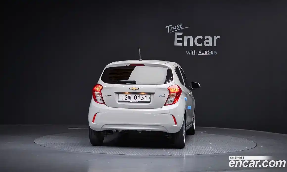 Chevrolet Spark 2015 1.0 гидро в Москве № 1246963, фото 4