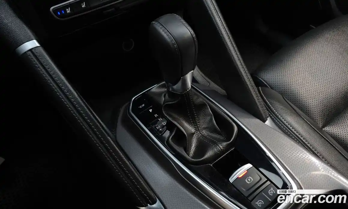 Renault QM6 2018 2.0 гидро в Москве № 1247755, фото 9