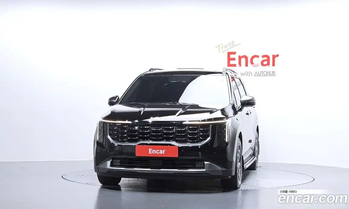 Kia Canival 2024 1.6 Автомат в Москве № 1248185, фото 3