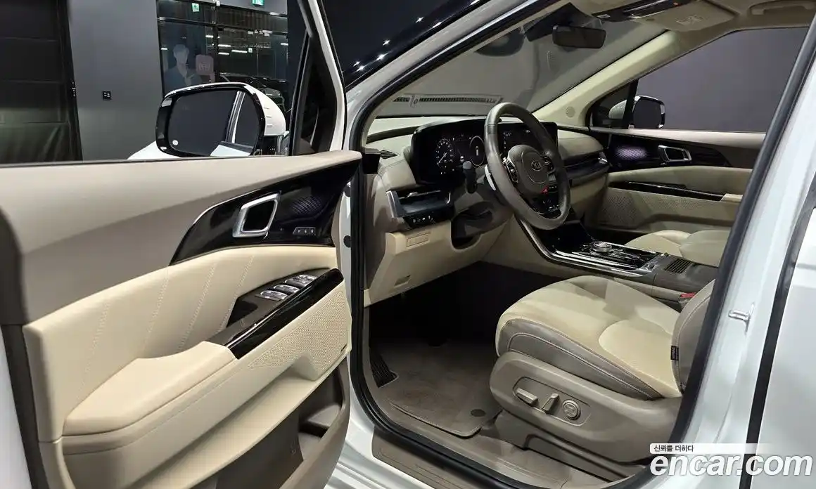 Kia Canival 2021 3.5 Автомат в Москве № 1248326, фото 11