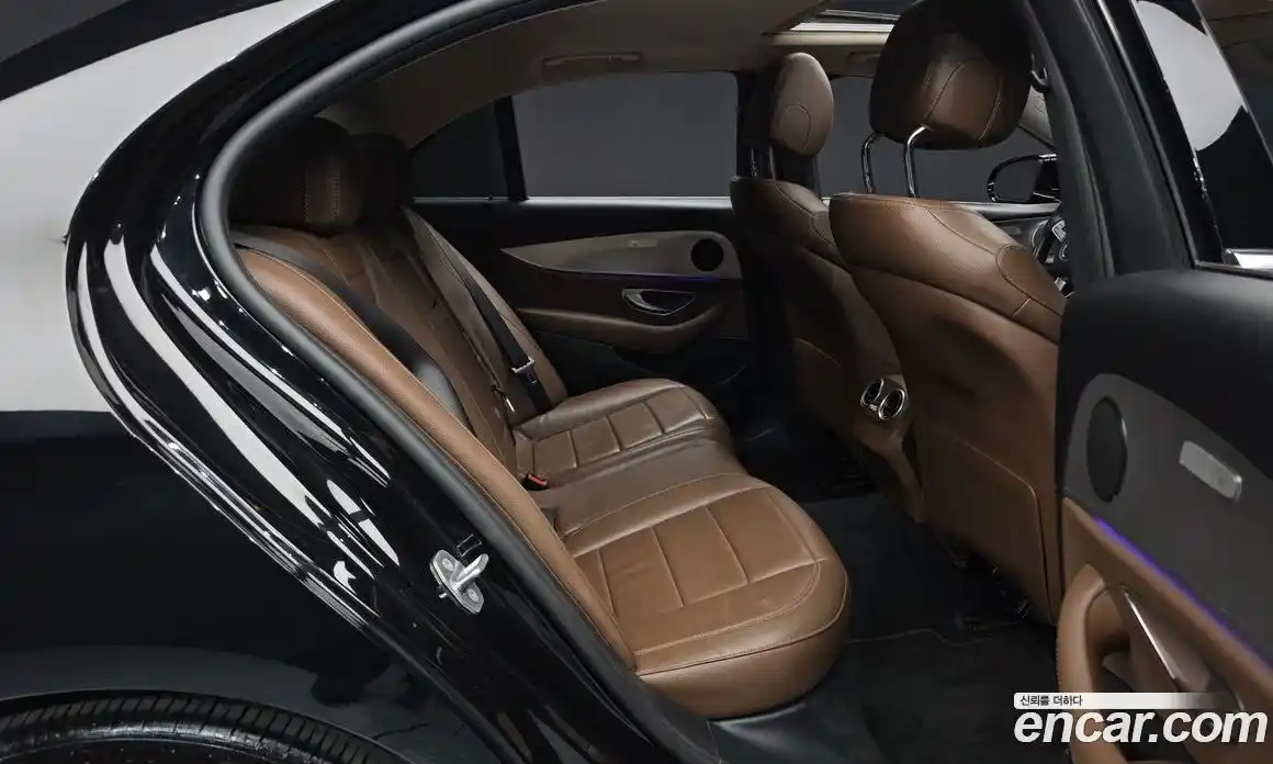 Mercedes-Benz E-Class 2017 2.0 гидро в Москве № 1249047, фото 11