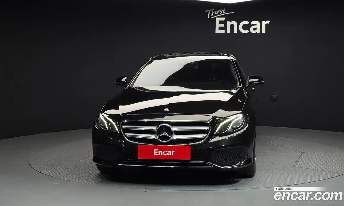 Mercedes-Benz E-Class 2017 2.0 гидро в Москве № 1249047, фото 3