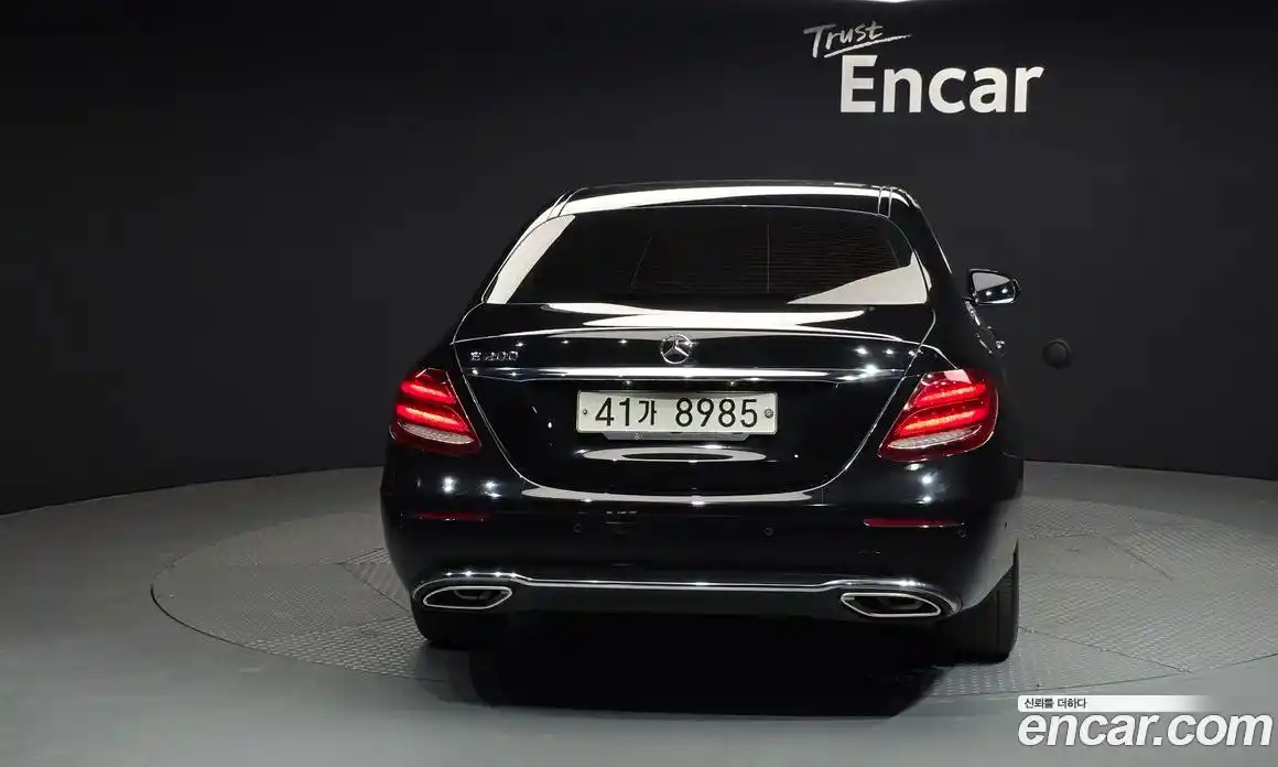 Mercedes-Benz E-Class 2017 2.0 гидро в Москве № 1249047, фото 4