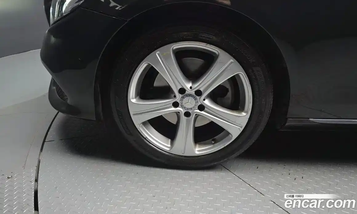 Mercedes-Benz E-Class 2017 2.0 гидро в Москве № 1249047, фото 5
