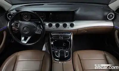 Mercedes-Benz E-Class 2017 2.0 гидро в Москве № 1249047, миниатюра 7