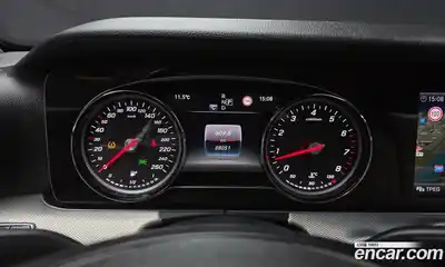 Mercedes-Benz E-Class 2017 2.0 гидро в Москве № 1249047, миниатюра 8