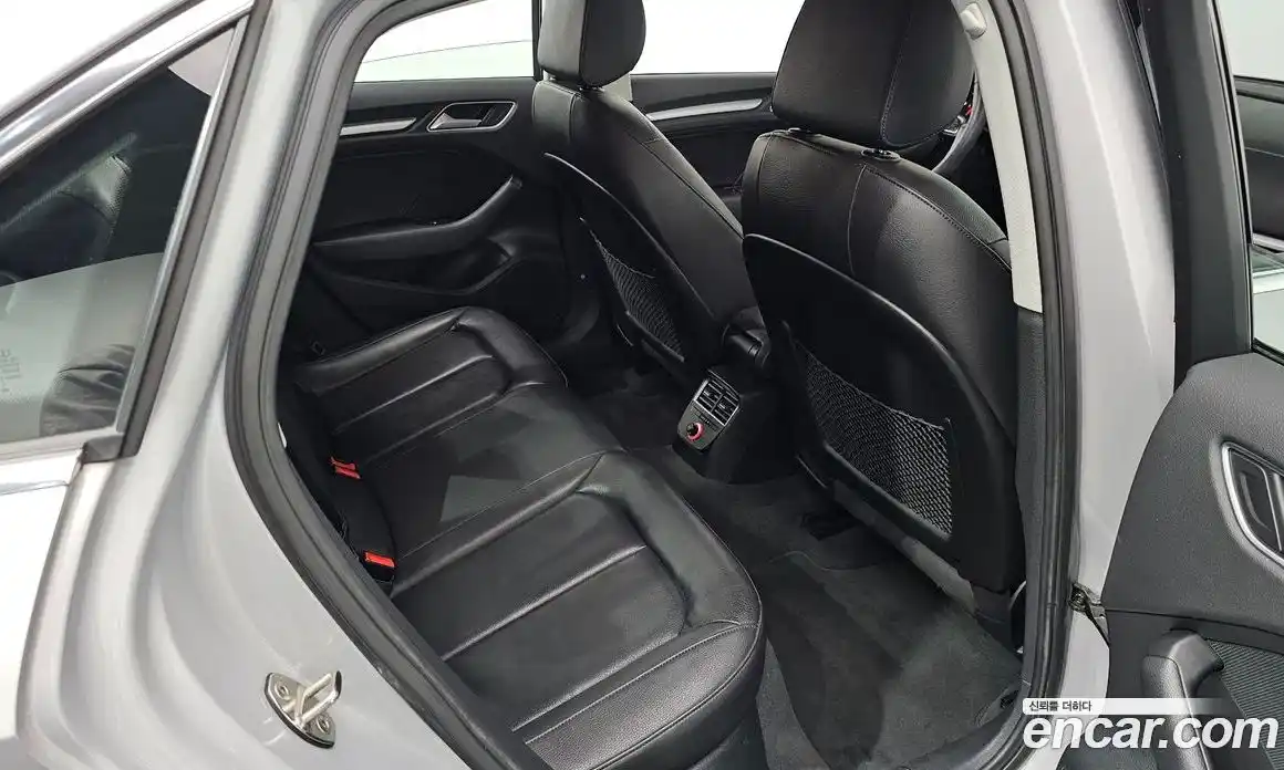 Audi A3 2014 2.0 гидро в Москве № 1249515, фото 12