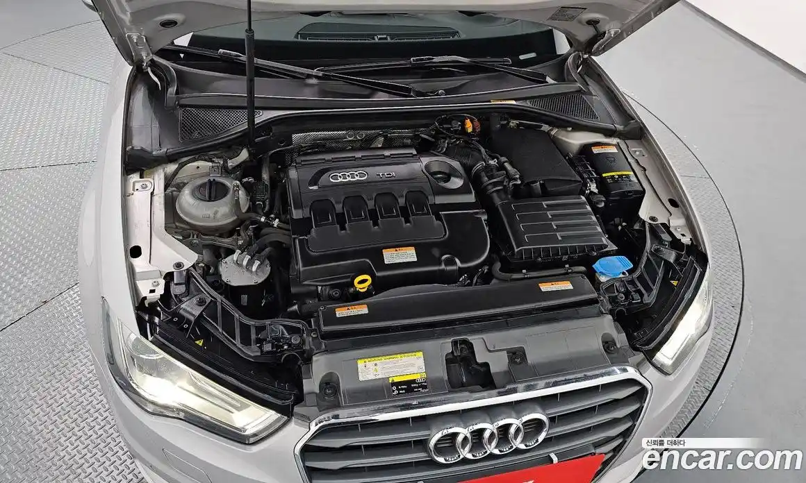 Audi A3 2014 2.0 гидро в Москве № 1249515, фото 6
