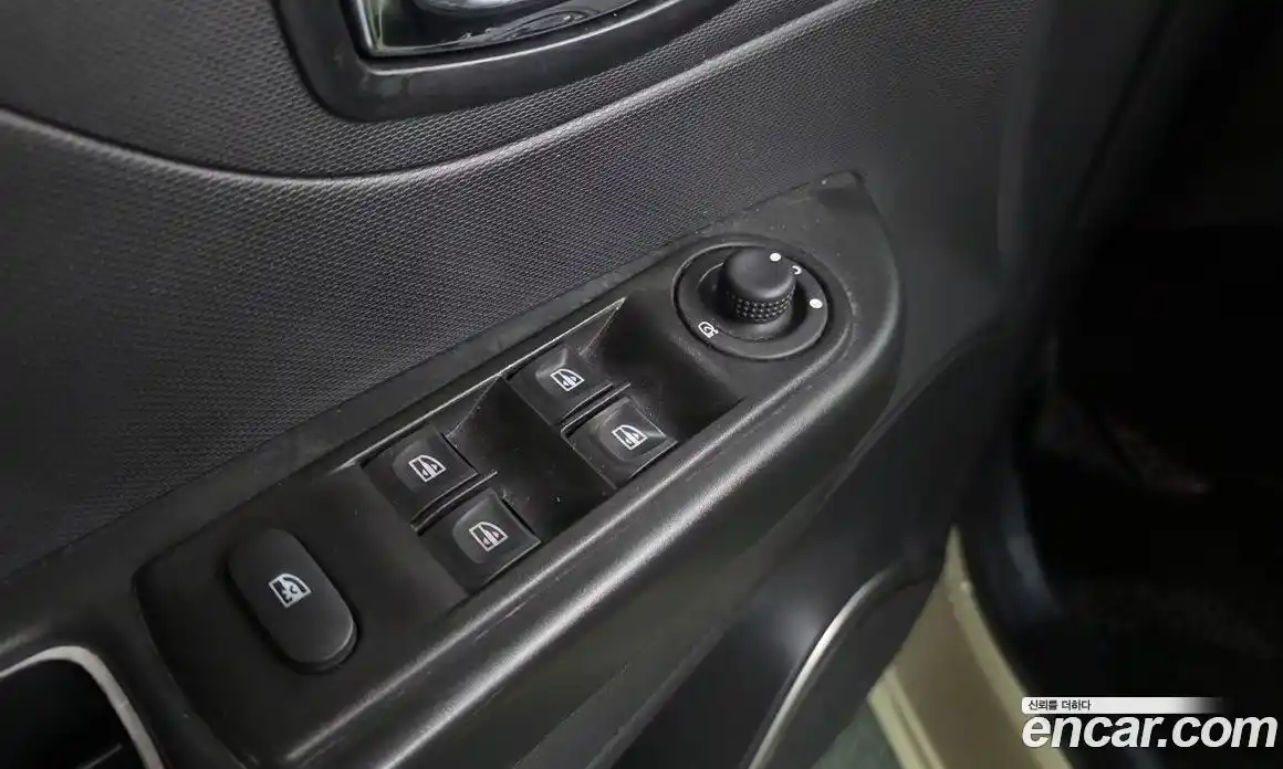 Renault QM3 2014 1.5 гидро в Москве № 1250218, фото 17
