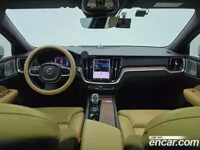 Volvo V60 2022 2.0 гидро в Москве № 1250292, миниатюра 7